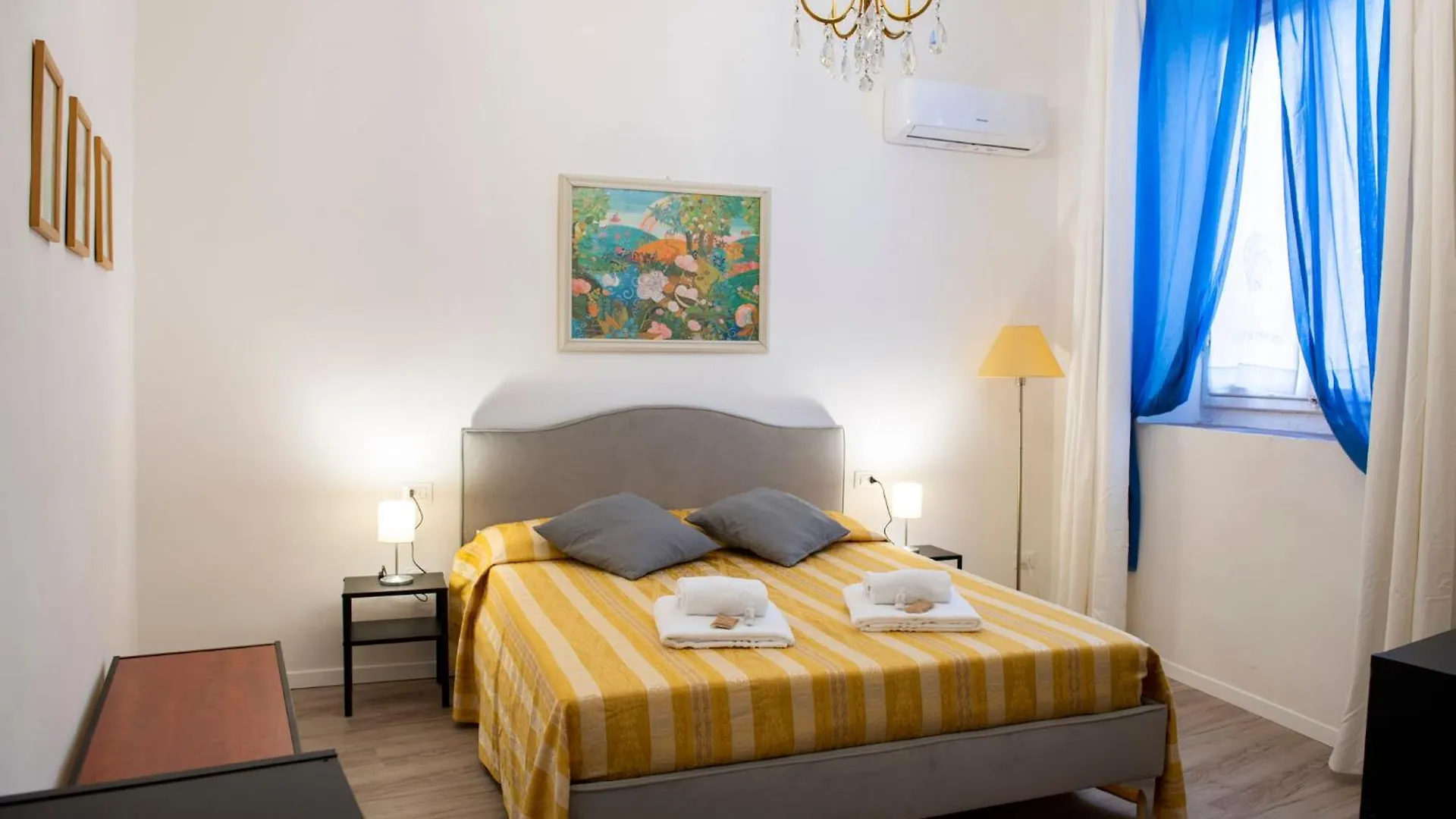 Mamo Florence - Borgo Santa Croce Apartment 0*,  Italy